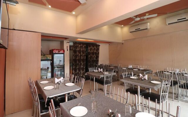 Hotel Payal by OYO Rooms