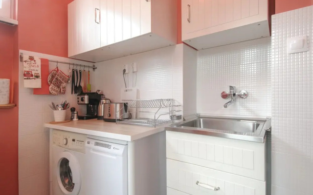 3 BDR Top Center Artistic Apartment - 115 m2