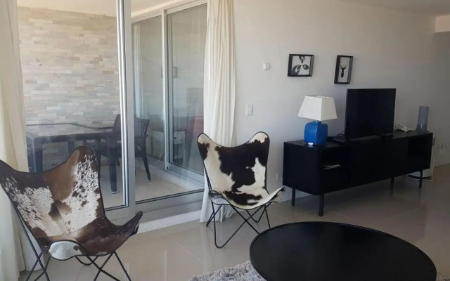 Departamento con terraza propia - Edificio Lumiere Punta del Este