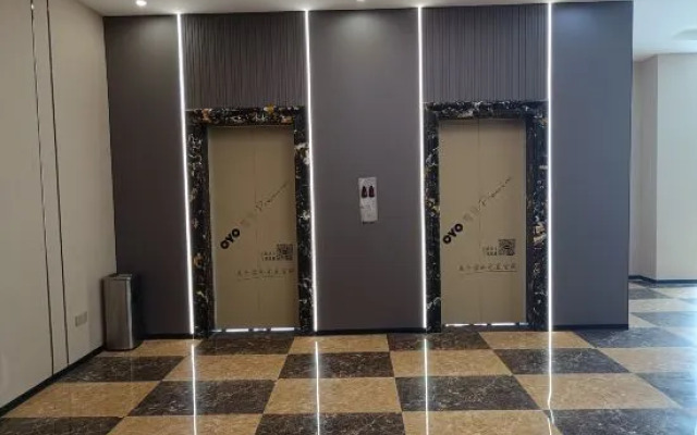 Hongye Holiday Hotel