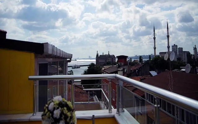 Kadikoy Port Hotel