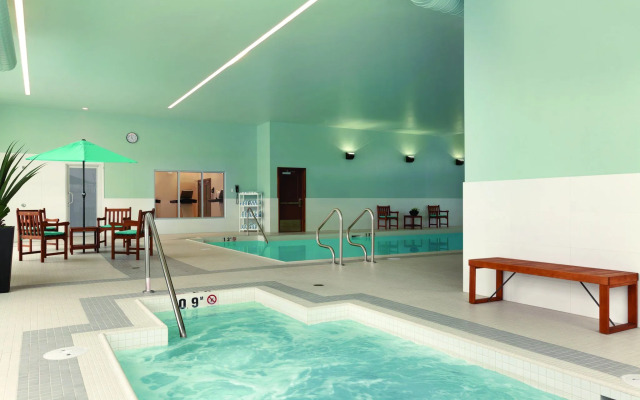 Radisson Hotel & Conference Centre Calgary Airport