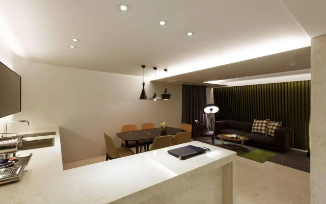 H Hotel Seocho
