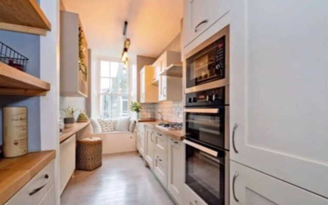 City Centre - 1 Bed - Sleeps 2 - Pet Friendly