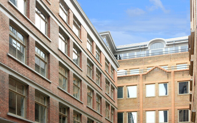 Crane Court by City2Stay