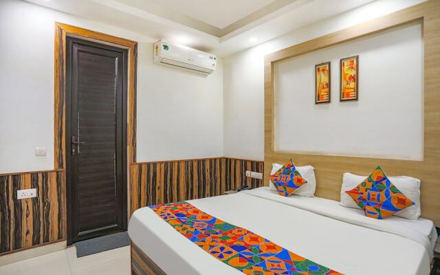 Fabhotel The Horizon