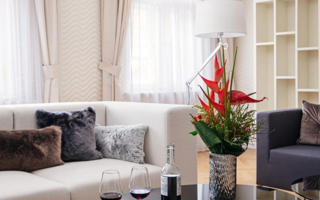 Revolucni Apartments Old Town