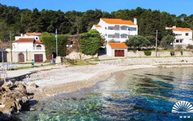 Sea View Apartment Orhideja, Sleeps 4