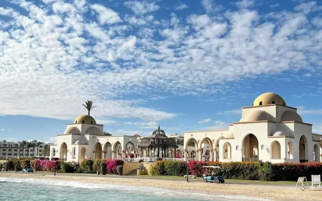 Sahl Hasheesh, Beachfront 1br Apartment, Hurghada