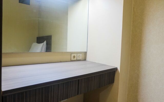 Simply Warm 2BR Green Palace Apartment