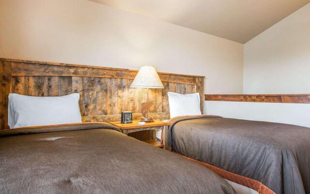 Yellowstone Valley Lodge, an Ascend Collection Hotel