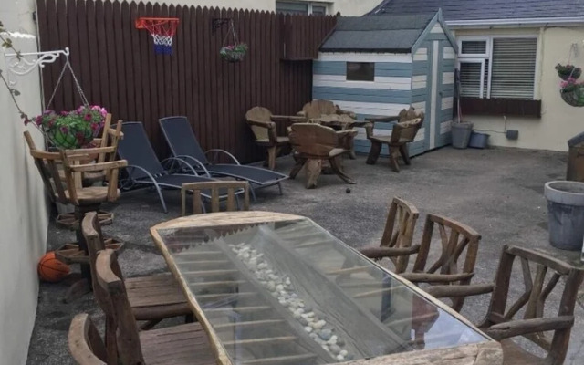 5-Bed Beach Side House in Kilkee