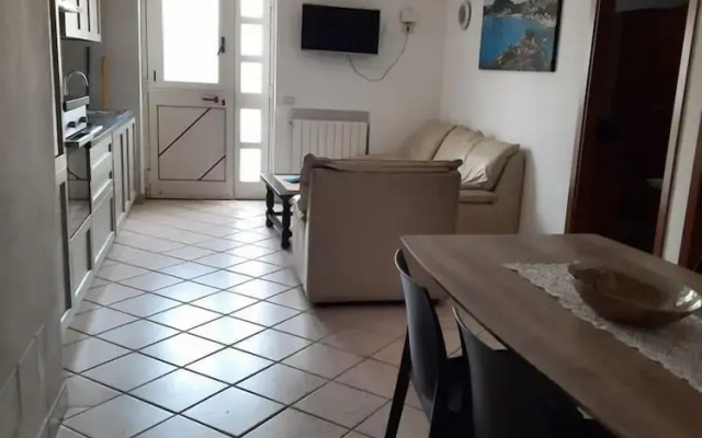 Magomadas Enjoy House