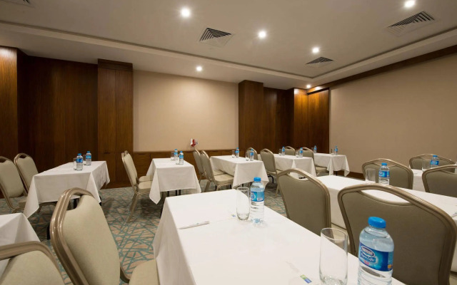 Liv City Hotels