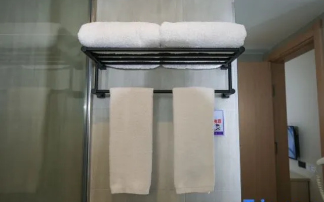 Rest Hotel (Wenzhou Liming Store)