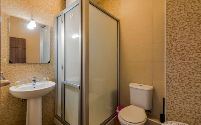 GetawaysMalta - SeaShells Apartment 11 with Terrace and Sea Views in Bugibba