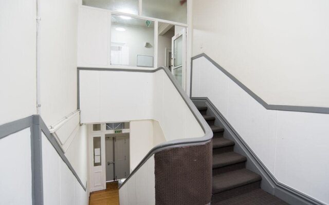 215 Edinburgh Castle