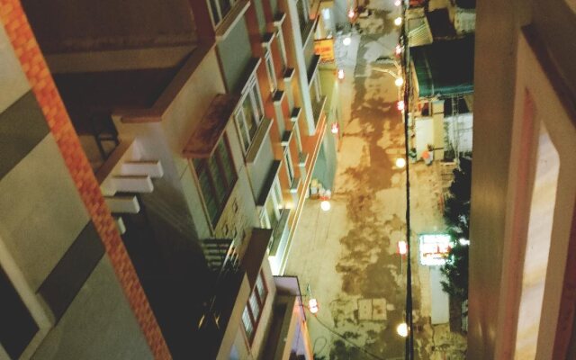Lighthouse Hotel