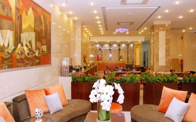 Seafront Hotel Da Nang