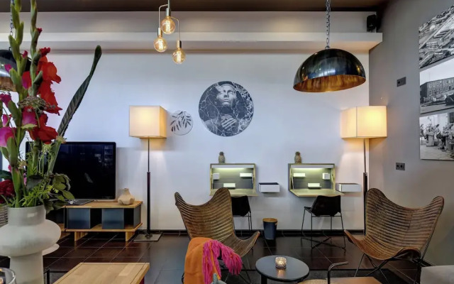 SleepinRoomz Boutique Hotel