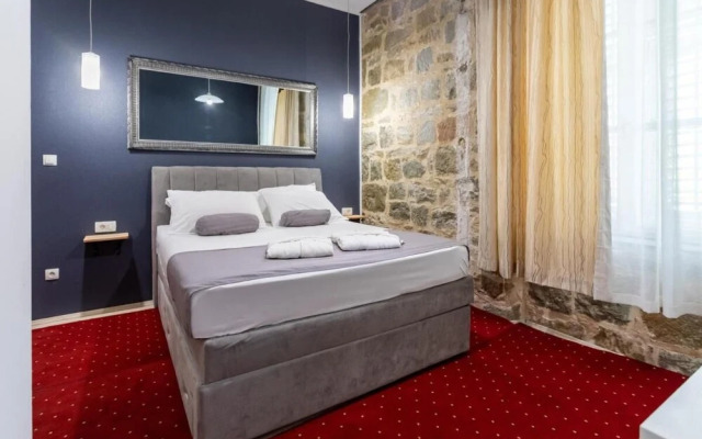 Castle View in Deluxe Room - Hotel Rose Split