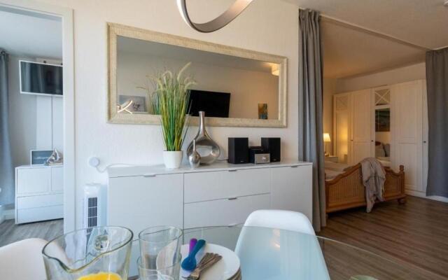 Strandhotel-Heiligenhafen-Wohnung-125-Typ-II-Meerblick-im-Strandhotel