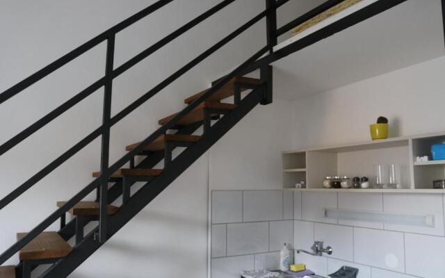 Apartment F6