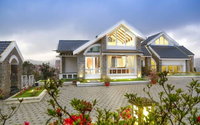 Wisteria Luxury Villas