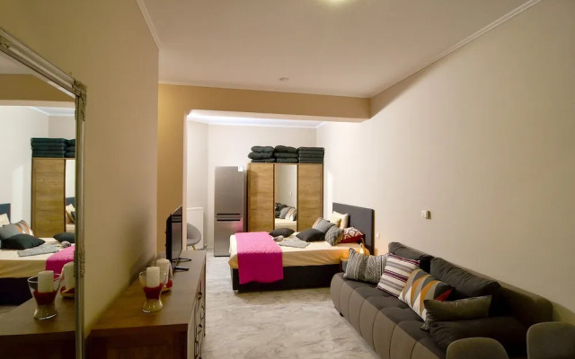 Mastiha Villas in Town