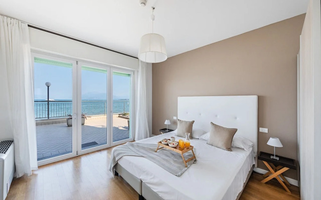 Residenza Miralago - 21 Gaia - LOC BK