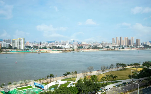 La Yarda Guangzhou - Free Shuttle Bus Available during Canton Fair Period