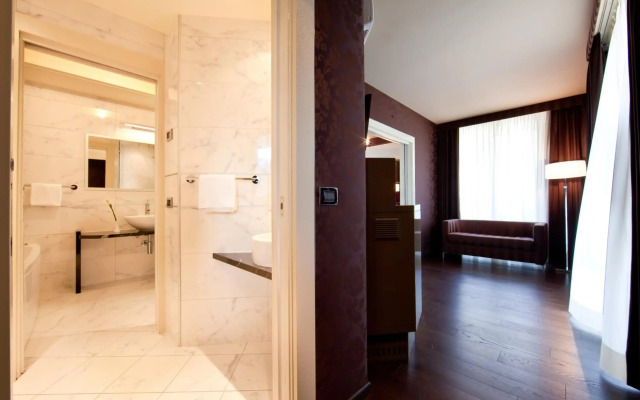 Hotel Kristal Palace - Tonelli Hotels - Adult Friendly