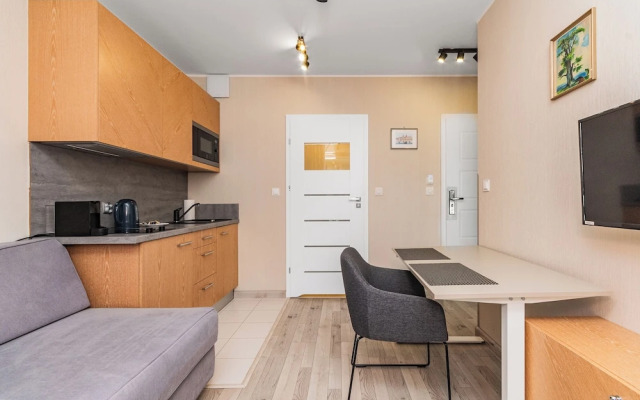 Amber Port 12A by Grand Apartments