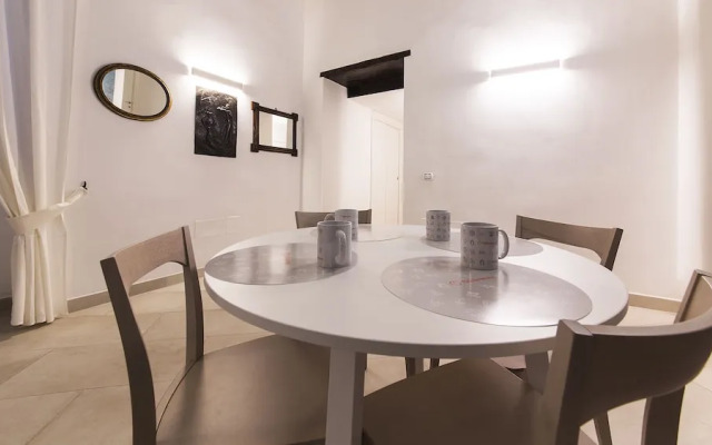 Italianway - Chiatamone 26