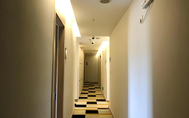 Shell Hotel Shanghai Minhang District Wenjing Road Metro Station