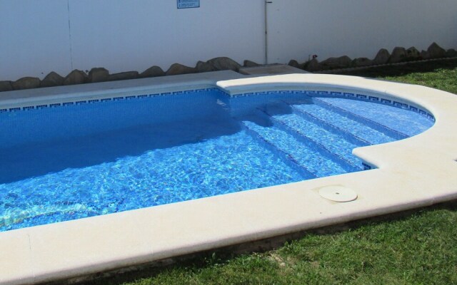 Chalet Huerta 4 con piscina y paddle