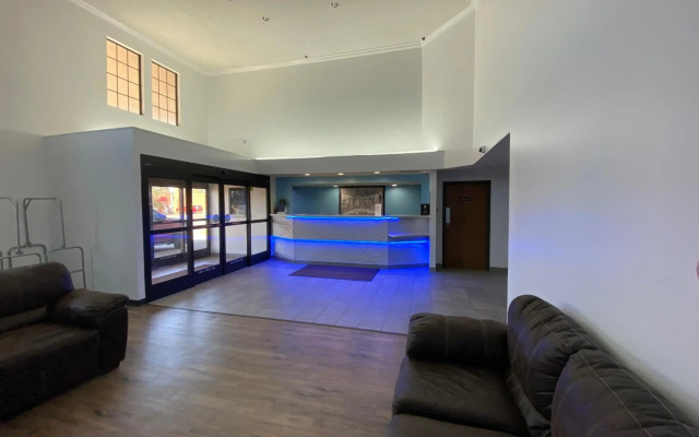 Super 8 by Wyndham Olive Branch