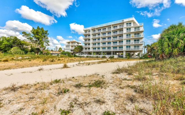 Oceana 204 East