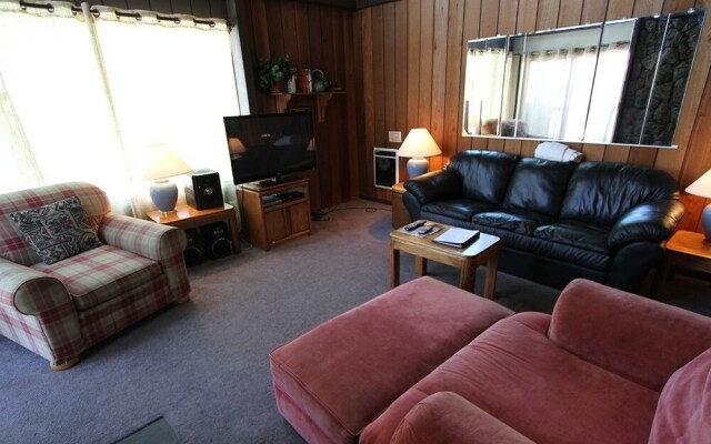 Summit #10 3 Bedroom Condo