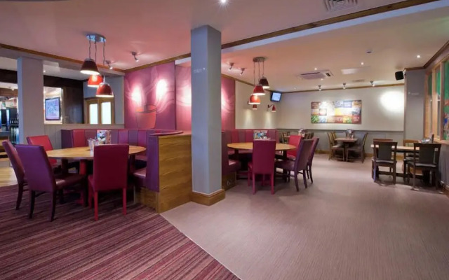 Premier Inn Sheffield/Barnsley - M1 Jct36