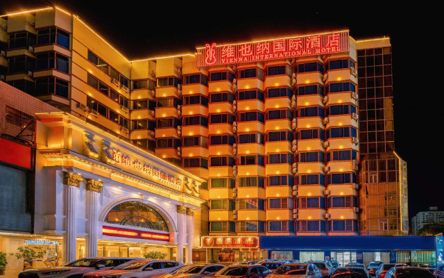 Vienna international hotel (zhuhai lovers middle road haibin store)