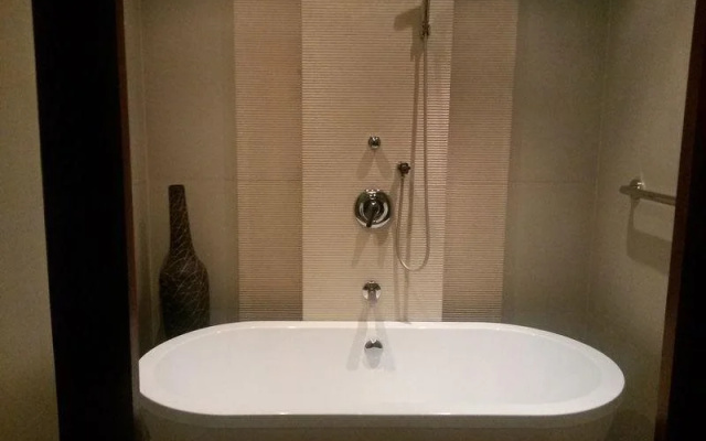 Peoples Hotel