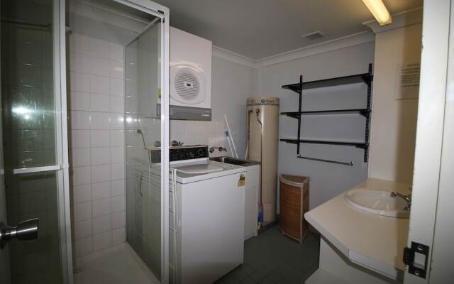 Razorback 11 - Razorback Plaza Jindabyne