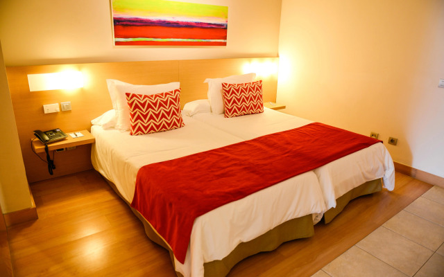 Morasol Suites