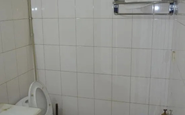 Zhijiang Shanglong Hotel