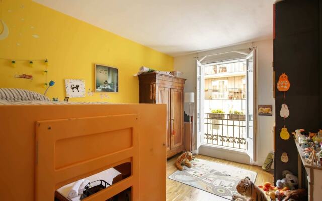 Comfortable Parisian Home 2Mins From Metro Line 7