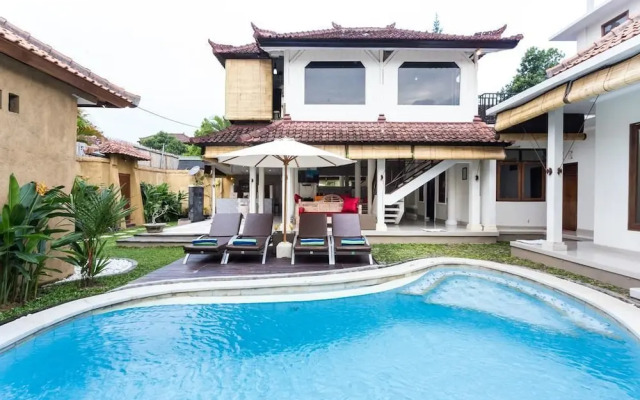 Seminyak Hideaway Villa