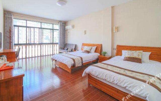 Lin'an Daming Mountain Wangjing Farmhouse