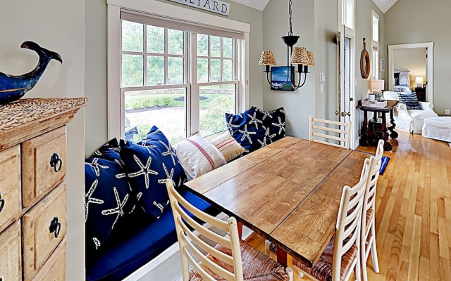 34 Edgartown - 2 Br Home