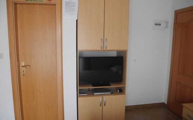 Maca - Seaview & Private Parking - SA4